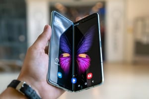 Five Tips: Developing Apps for Foldable Displays